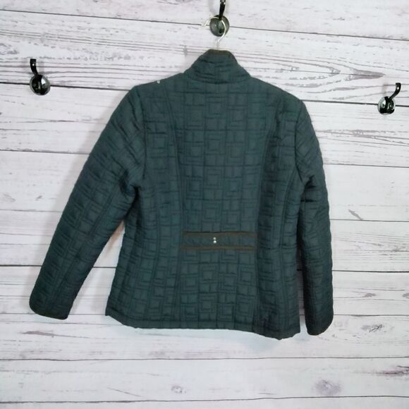 "Weather Proof" woman's 🧥 jacket - Picture 6 of 10